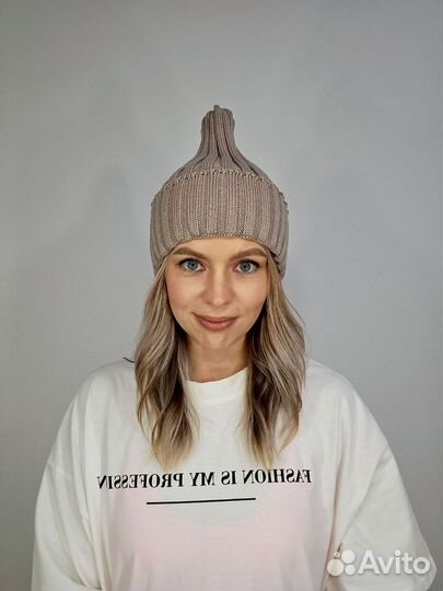 Шапка бини вязаная женская