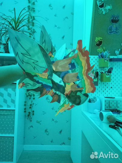 Дракон на руку из бумаги