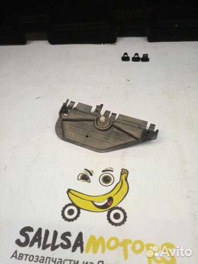 Кронштейн задний левый Audi A8 4H / D4 cdra 4.2