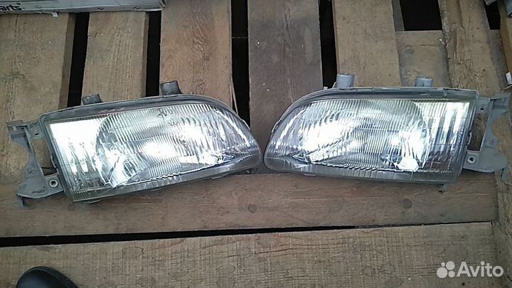 Фара левая Япония Honda Odyssey RA3 1997