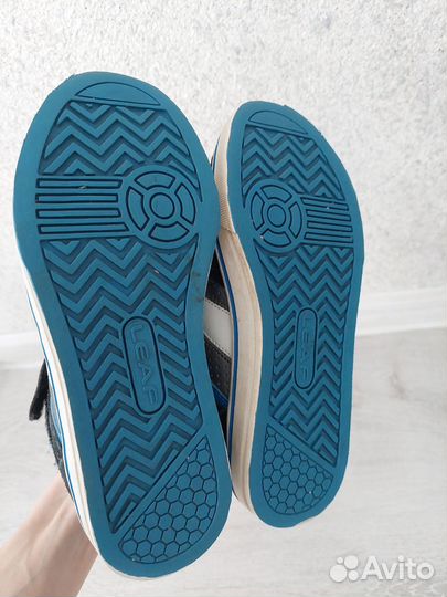 Кроссовки демисезон р31