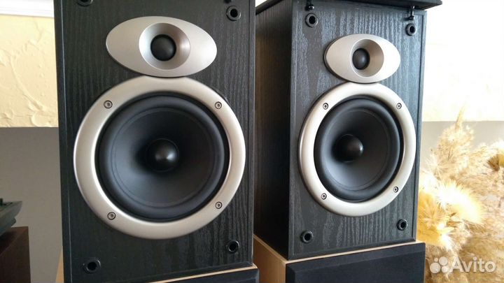 Акустика полочная Sven hp771s