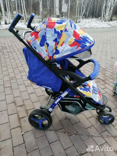 Прогулочная коляска