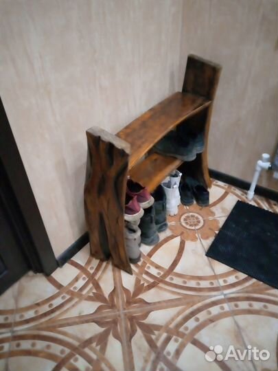 Продаю обувницу