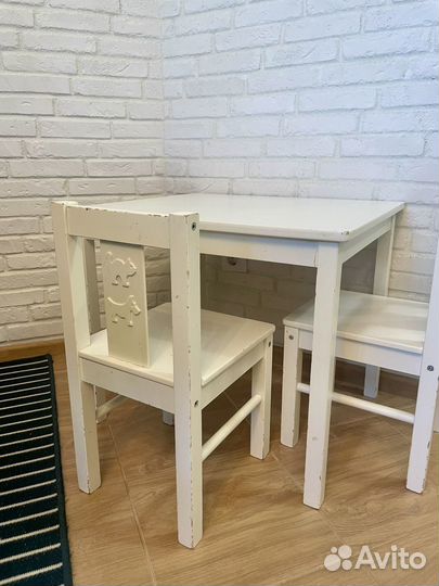 Детский стол и стулья IKEA
