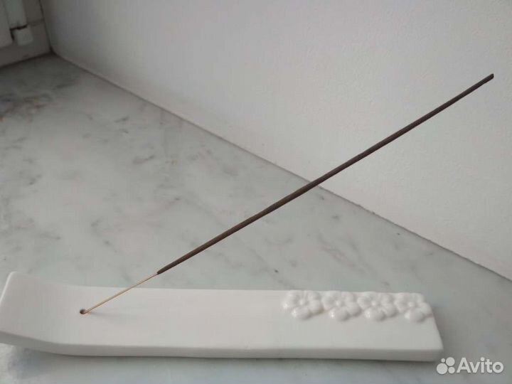 Подсвечник и подставка для ароматических палочек