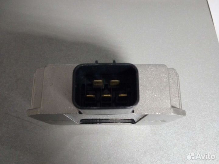 Реле регулятор напряжения BRP SM-01239