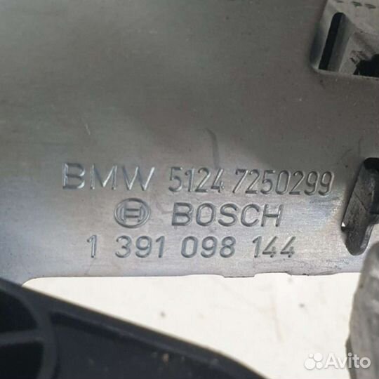 Моторчик заднего стеклоочистителя BMW 5 F10/F11/GT