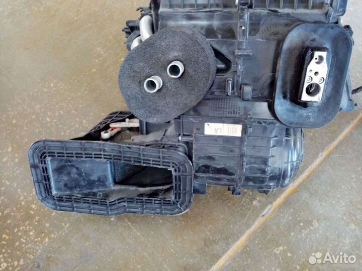 Корпус отопителя Nissan Juke F15