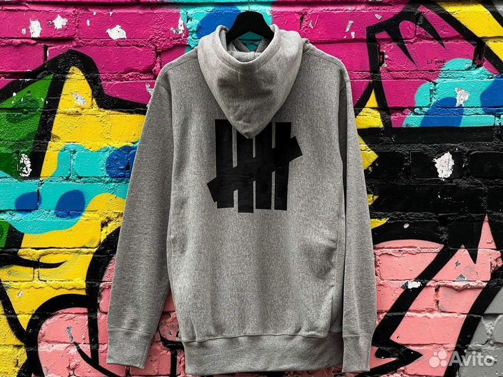 Hoodie Undefeated Grey