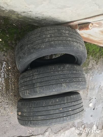 Yokohama BluEarth E70 215/55 R17 94V