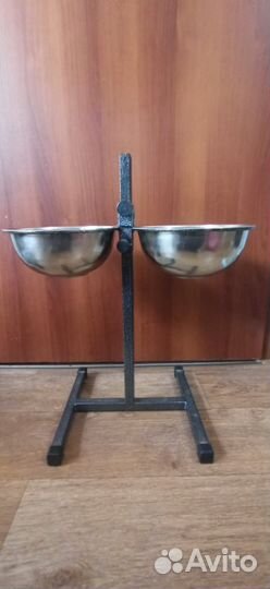 Подставка с сиськами для собаки