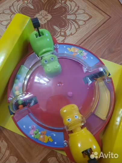 Голодные бегемотики