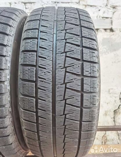 Bridgestone Blizzak Revo GZ 215/50 R17 98T