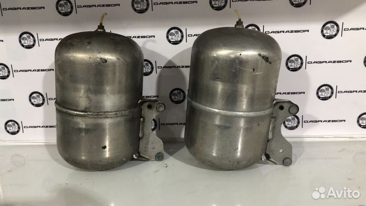 Ресивер пневмоподвески Мерседесс W221