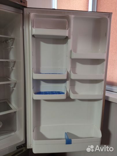 Холодильник бу lg