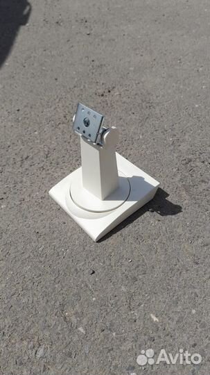 Подставка, стойка для колонок, прожектора