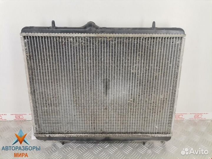 Радиатор (основной) Peugeot 407 2005 1330V3