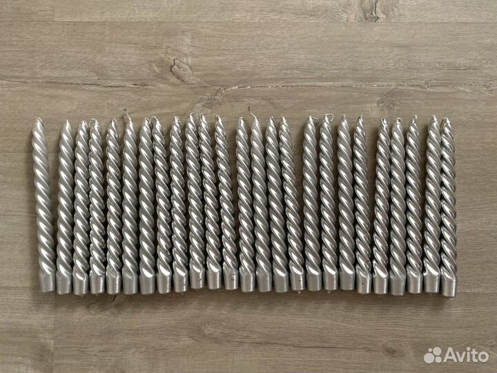 Свечи серебристые витые 24 см для мероприятия