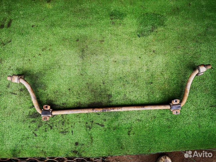 Стабилизатор поперечной устойчивости передний