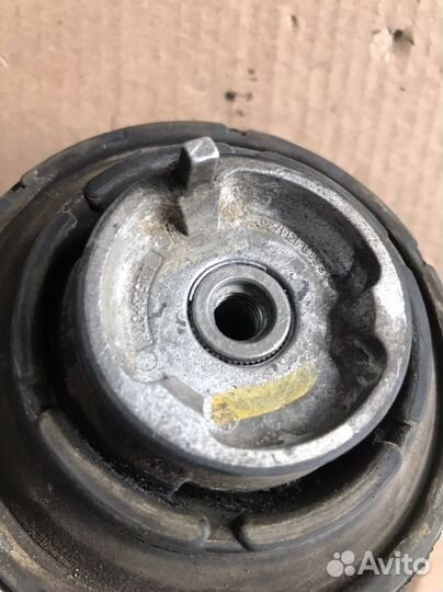 Подушка двигателя Mercedes W203 (3067)