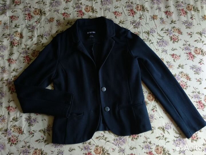 Пиджак трикотажный на девочку, 134