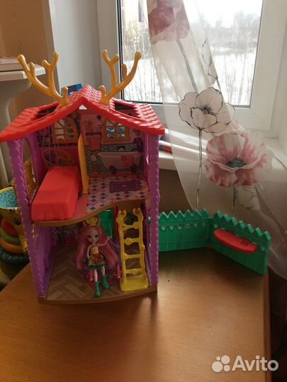 Набор игровой Энчантималс «Домик Данессы Оленни»