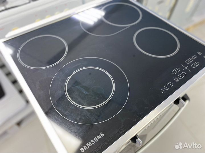 Электрическая варочная панель Samsung c61r1camst