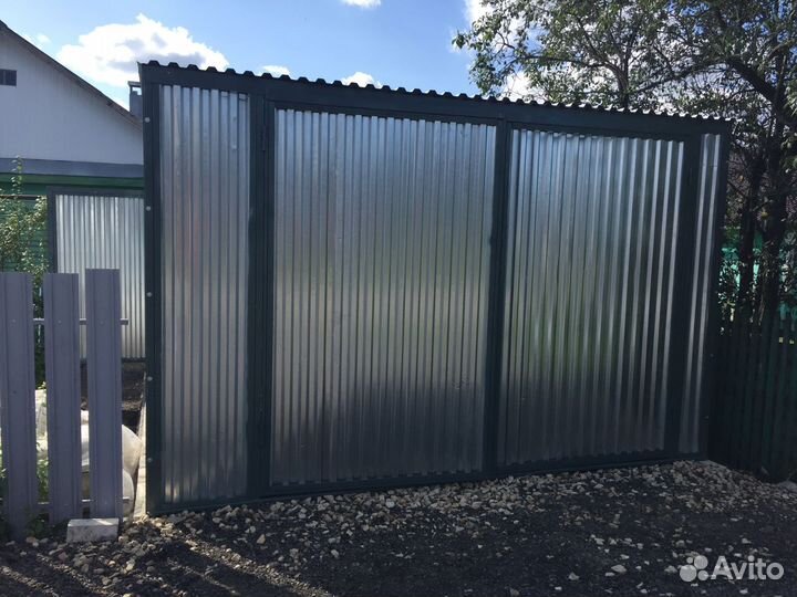 Гараж-ракушка из волнового профиля