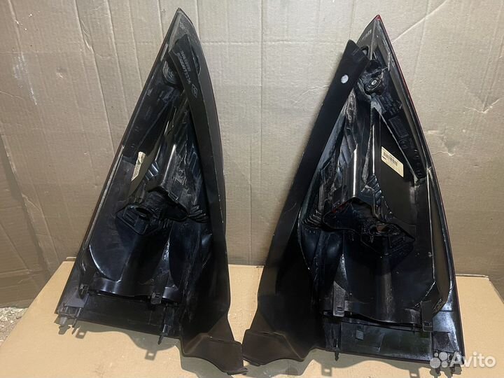 Фонарь задний левый Renault Megane 2