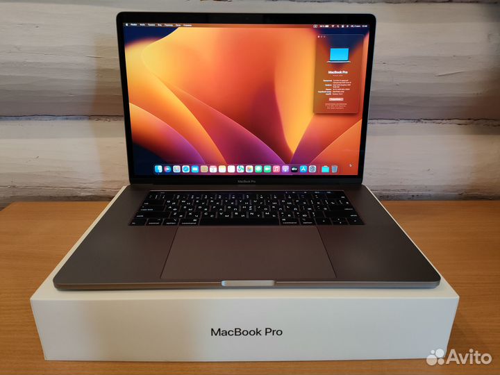 Macbook Pro 15 2019 i9(8 ядер) /16/512 232 цикла
