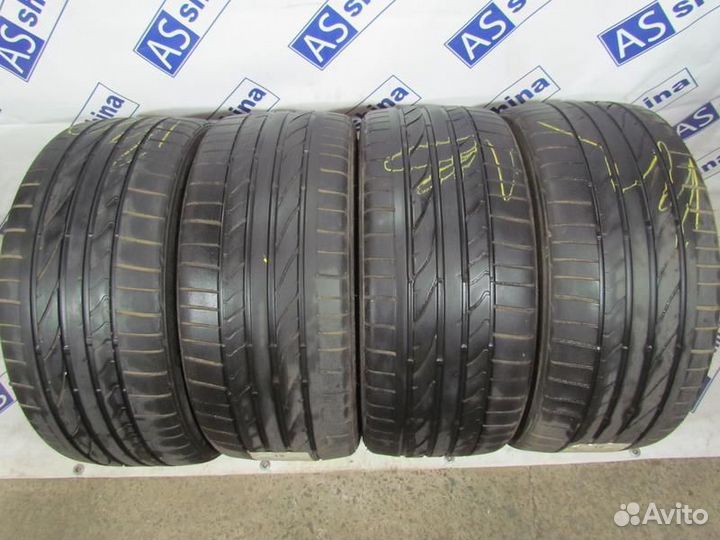 Bridgestone Potenza RE050A 235/35 R19 97P