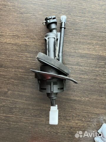 Главный цилиндр сцепления ford focus 3