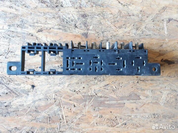 Блок предохранителей Audi A6 C5 1997-2004