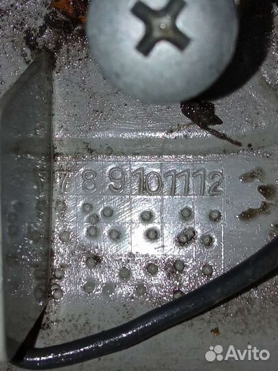 Nissan Patrol y61 Центральный плафон салона