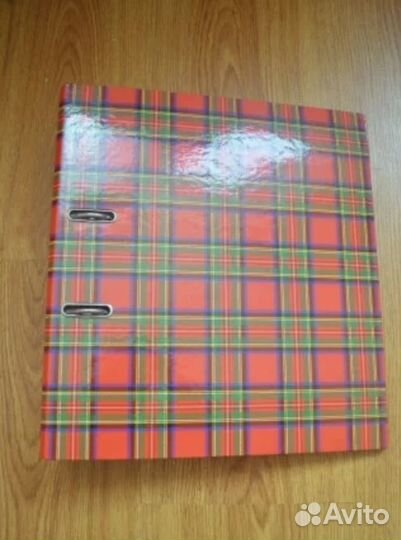 Продаю папки-скоросшиватели б/у