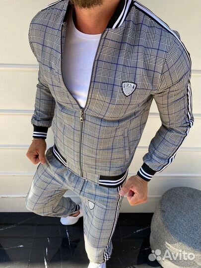 Спортивный костюм Emporio Armani