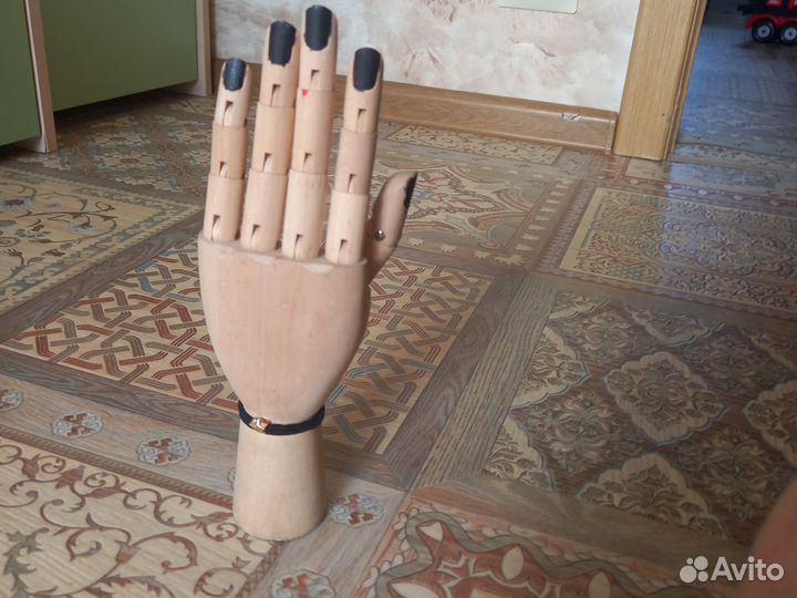 Деревянная рука