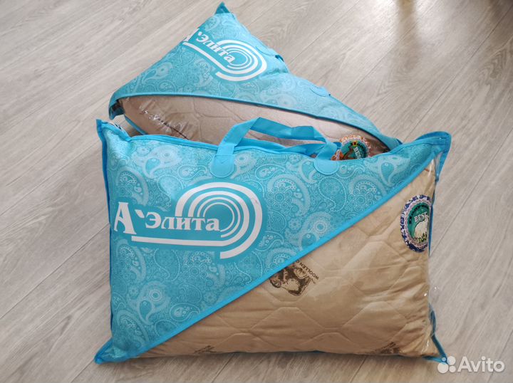 Коллекция подушек, что-то по 2, а что-то и по 1 шт