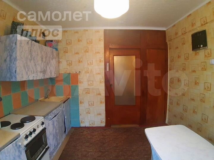 2-к. квартира, 51 м², 1/3 эт.