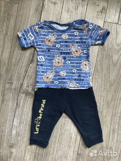 Комплект вещей на мальчика 74 штаны кофта