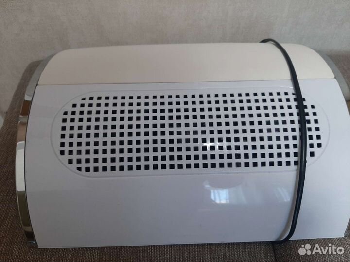 Пылесос для маникюра