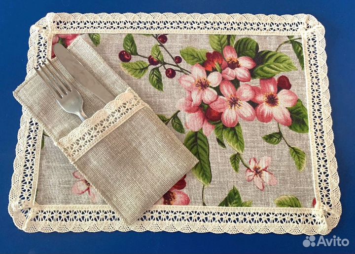 Комплект для сервировки стола на 4 персоны