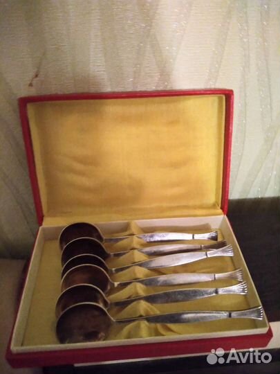 Наборы ложек в коробках