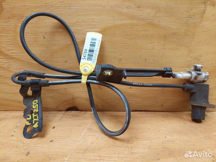 Датчик ABS лев. перед. toyota avensis