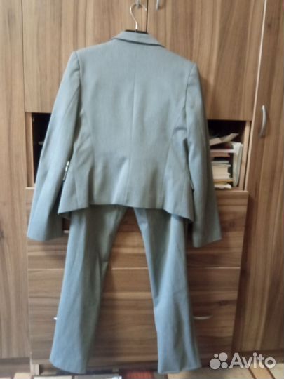 Костюм брючный школьный