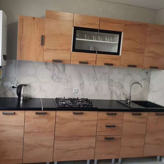 2-к. квартира, 54 м², 1/9 эт.