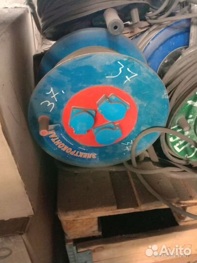 Удлинитель на катушке