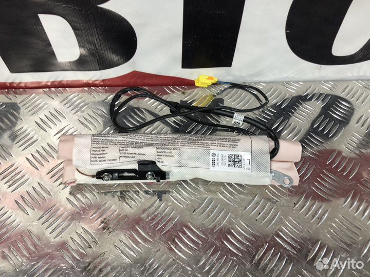 Подушка безопасности Audi A4 B8