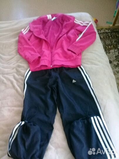 Костюм спортивный на девочку 7 - 10 лет